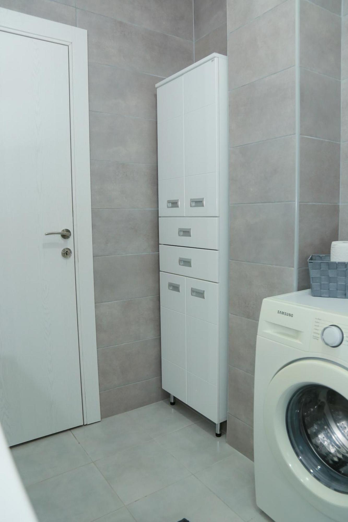 Harmony Pirot